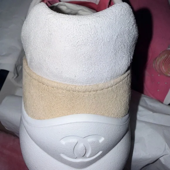 Chanel Women's Pink and Green Sneakers NWT - Picture 6 of 10